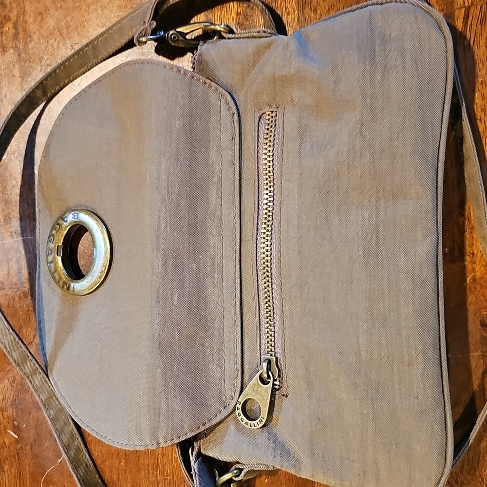 Baggallini Crossbody Purse - Picture 4 of 7